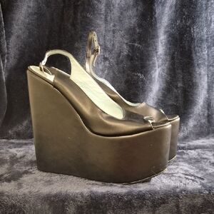 Elegant Black Wedge Sandals